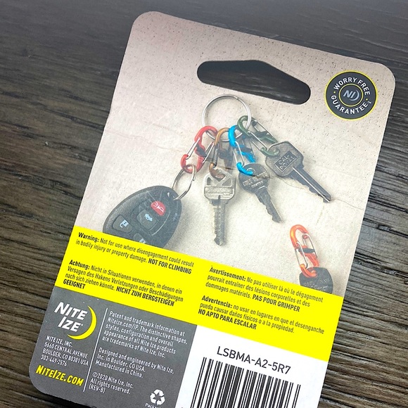 🎁🆕 Tool Set Bundle ~ DIY ~ Unisex ~ Milwaukee ~ Nite Ize S-Biners ~ Master Lock - Picture 3 of 11